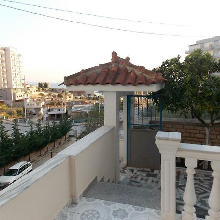 סרנדה Apartment Dejvi מראה חיצוני תמונה