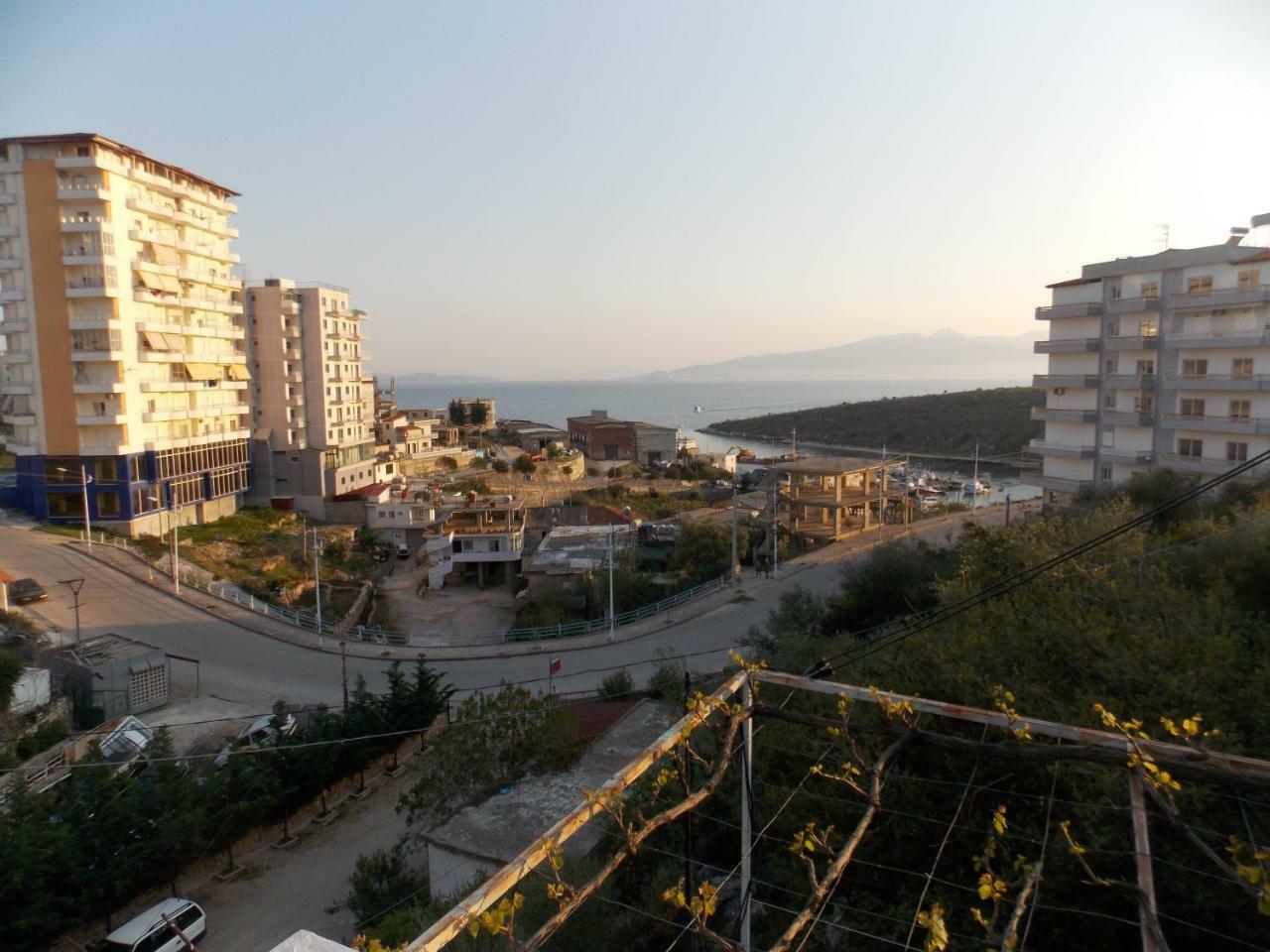 סרנדה Apartment Dejvi מראה חיצוני תמונה