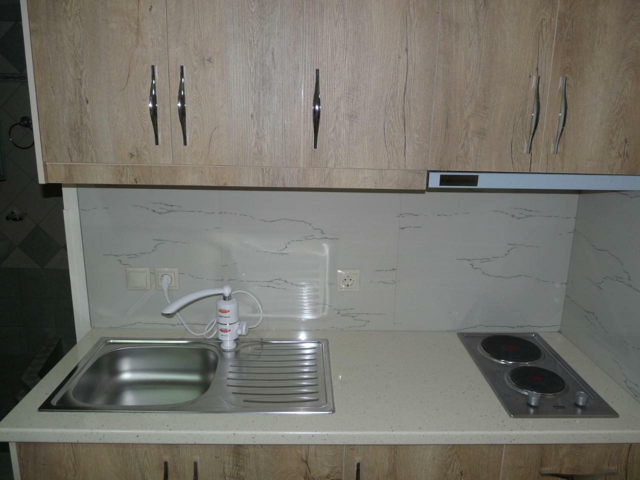 סרנדה Apartment Dejvi מראה חיצוני תמונה