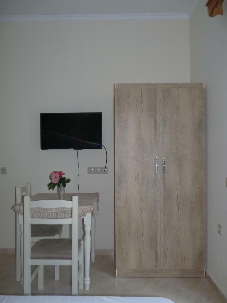 סרנדה Apartment Dejvi מראה חיצוני תמונה